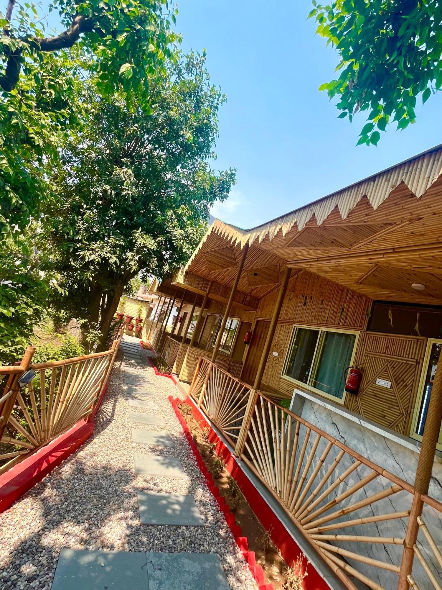 Bamboo Garden Cottages And Cafe Rishīkesh Extérieur photo
