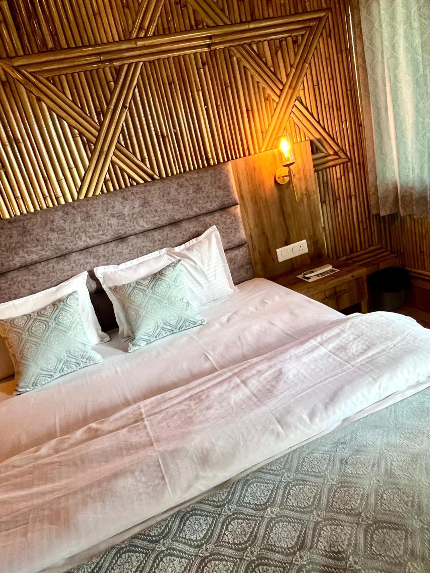 Bamboo Garden Cottages And Cafe Rishīkesh Extérieur photo